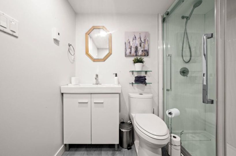 Garden Suite – 2956 Connaught Ave, N. Vancouver BC V7K 1Y2