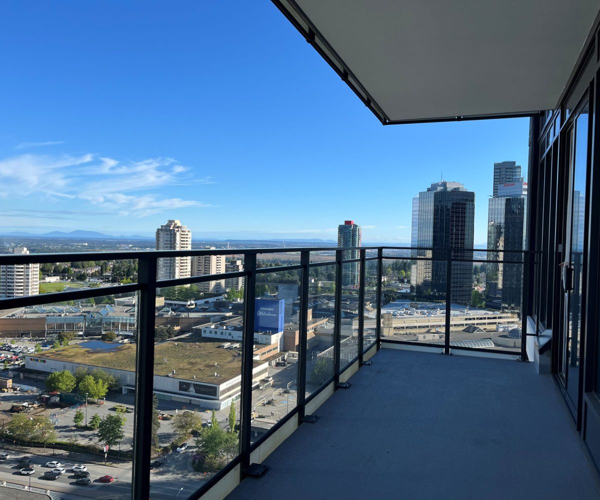 #2402 – 4711 Hazel Street, Burnaby, BC V5H 0J9