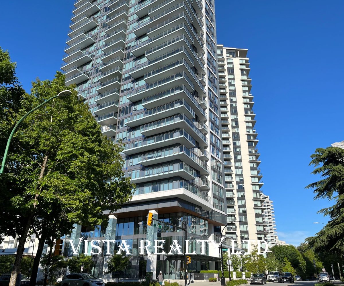 #2402 – 4711 Hazel Street, Burnaby, BC V5H 0J9