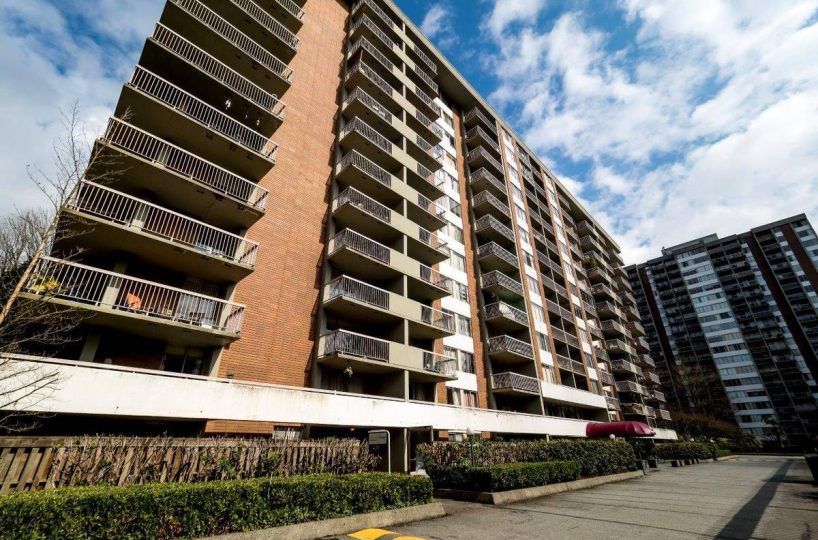 901-2012 Fullerton Ave., North Vancouver, BC V7P 3E3