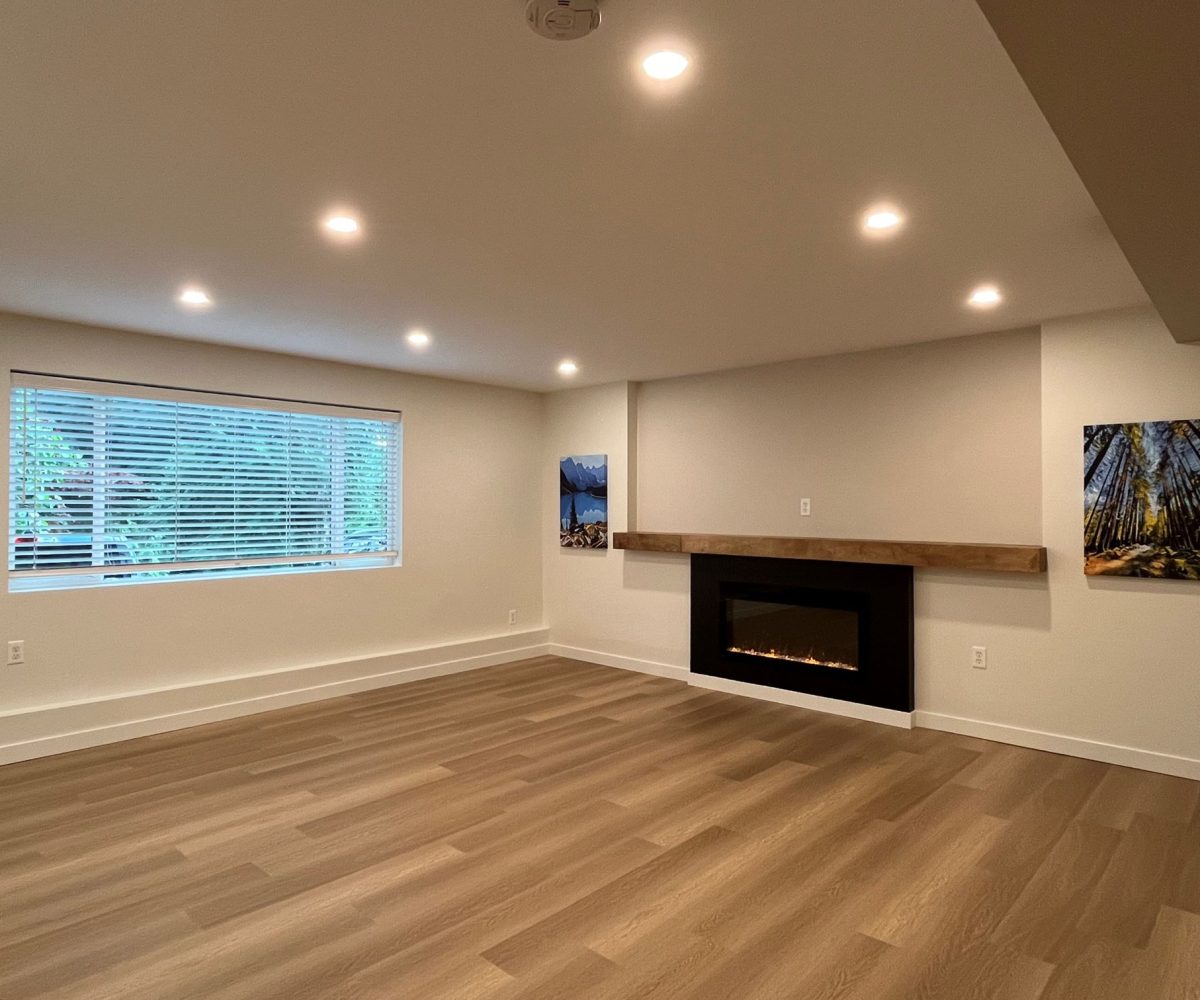 Suite – 500 Brand Street, North Vancouver BC V7N 1G1