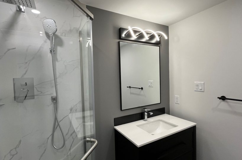 Suite – 500 Brand Street, North Vancouver BC V7N 1G1