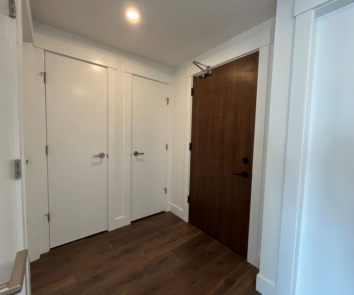 #2402 – 4711 Hazel Street, Burnaby, BC V5H 0J9