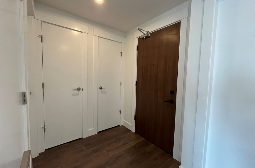 #2402 – 4711 Hazel Street, Burnaby, BC V5H 0J9