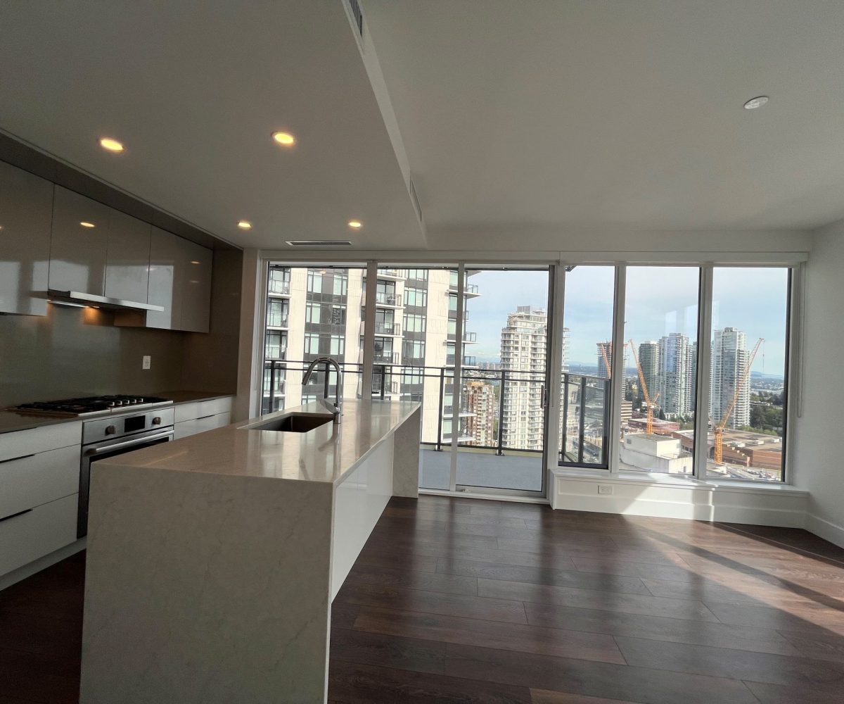 #2402 – 4711 Hazel Street, Burnaby, BC V5H 0J9