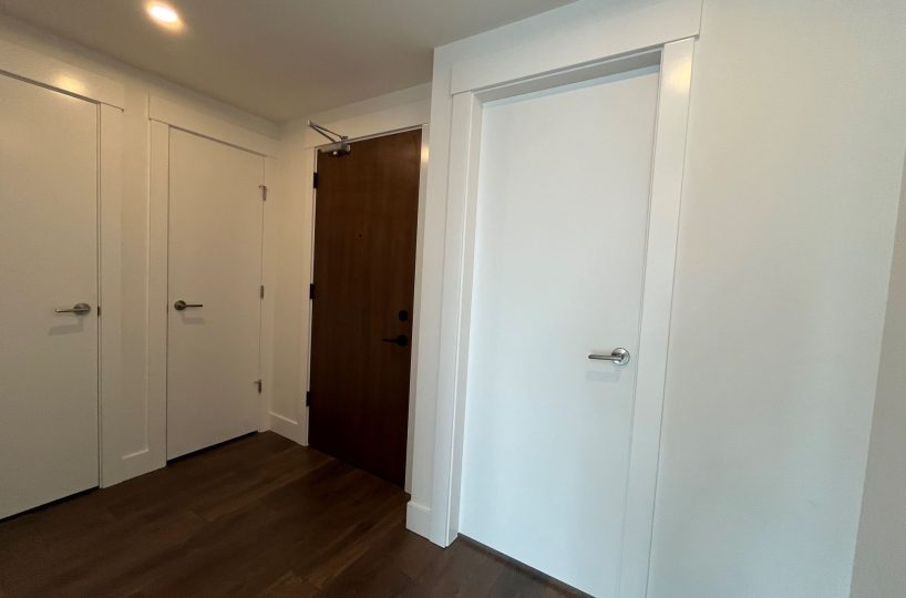 #2402 – 4711 Hazel Street, Burnaby, BC V5H 0J9