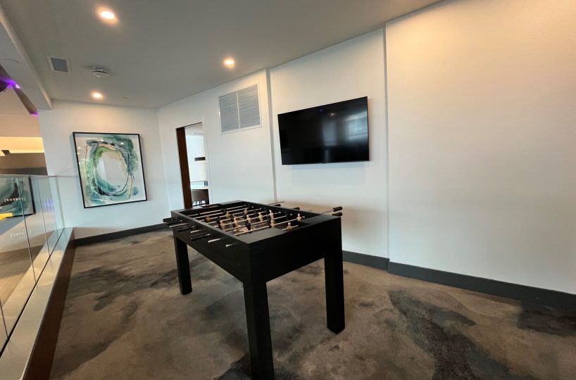 #2402 – 4711 Hazel Street, Burnaby, BC V5H 0J9