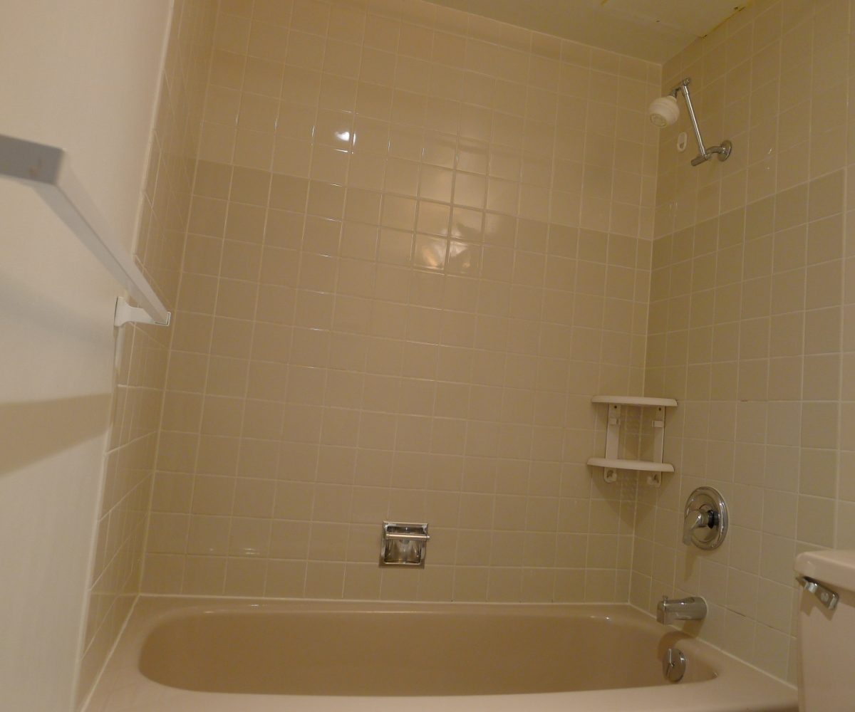 #103 – 275 West 2nd Street, North Vancouver, BC V7M 1C9