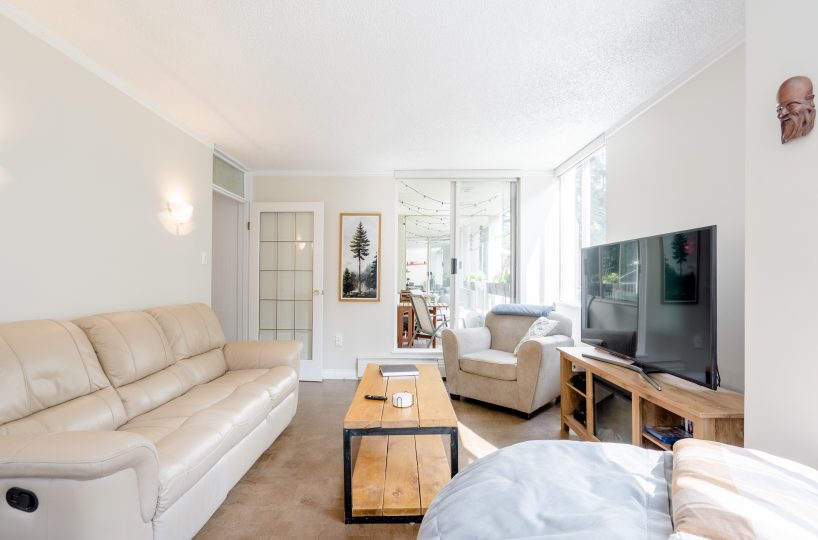 303-2004 Fullerton Ave., North Vancouver, BC