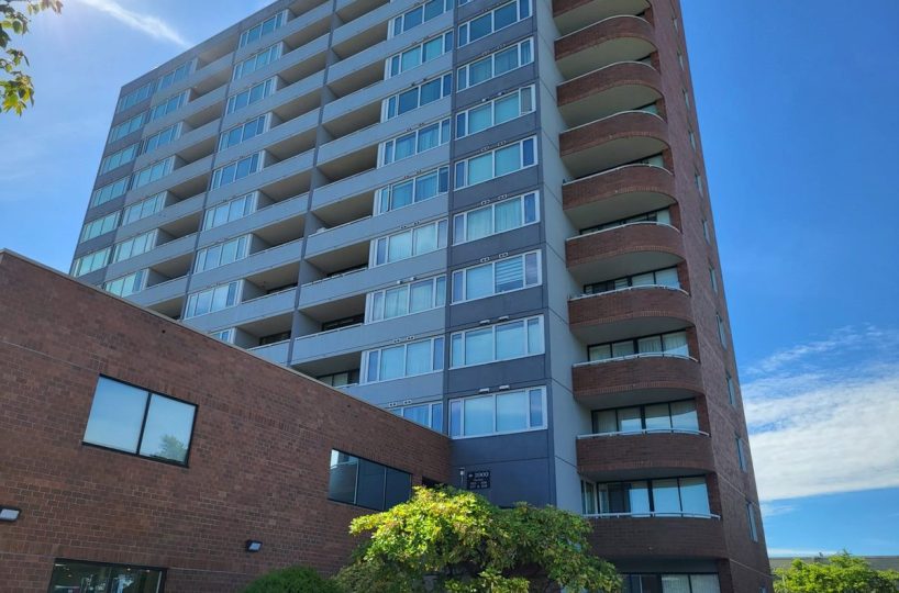1103-3920 E. Hastings St., Burnaby