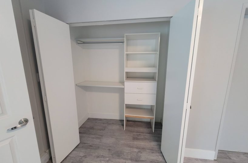 Garden Level Suite – 5592 Nuthatch Place, North Vancouver, BC V7R 4R8