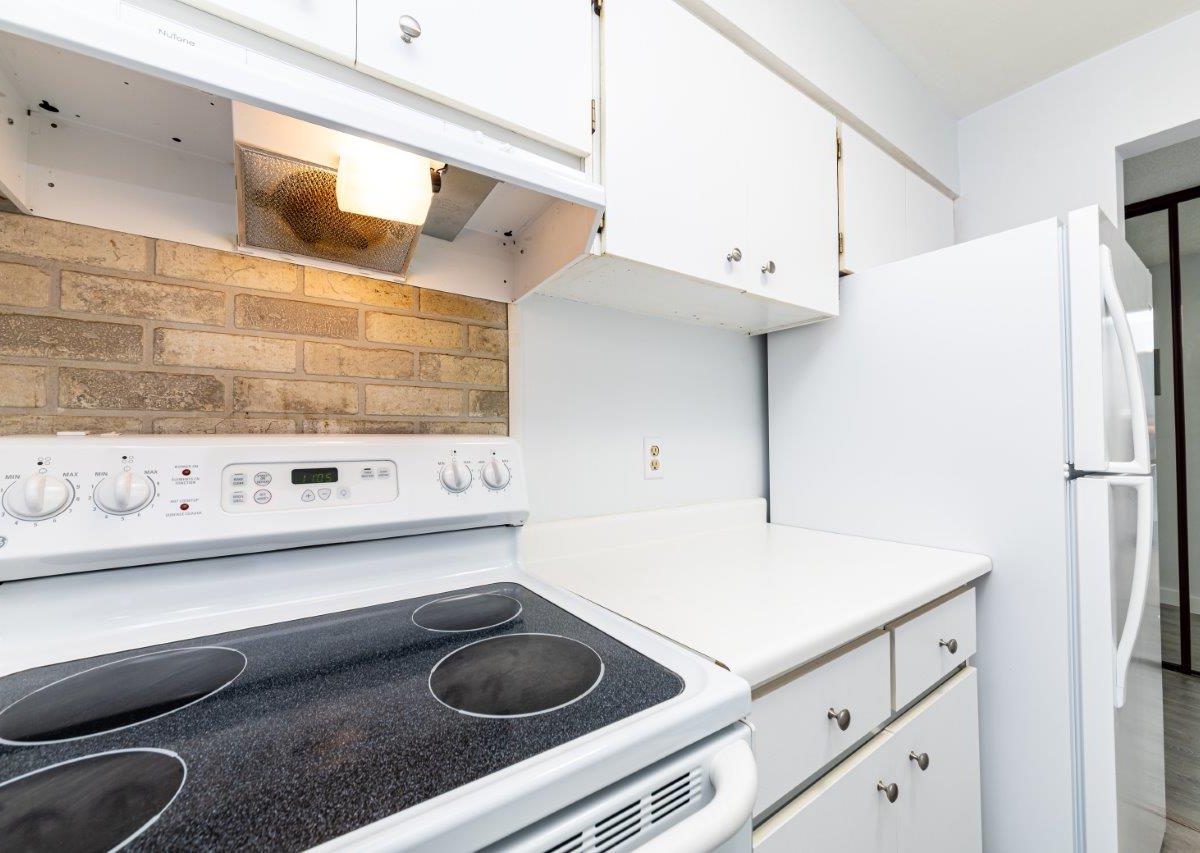 905-2008 Fullerton Ave., North Vancouver, BC