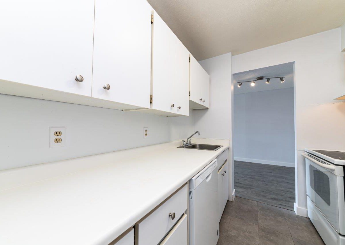 905-2008 Fullerton Ave., North Vancouver, BC
