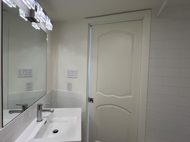 #904–1930 Marine Drive, West Vancouver BC V7V 1J8