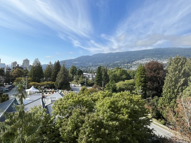 #904–1930 Marine Drive, West Vancouver BC V7V 1J8