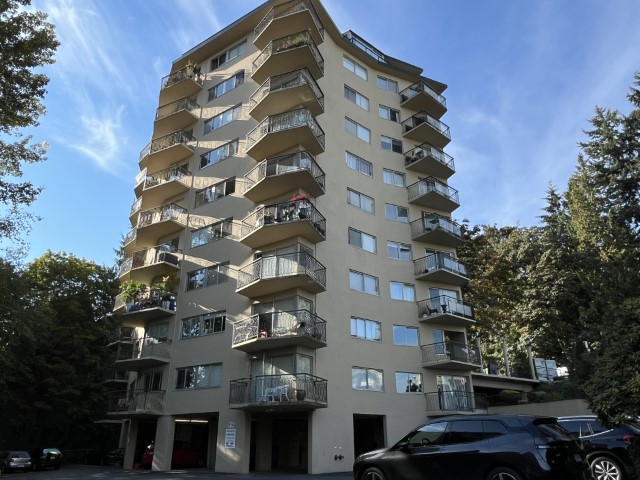 #904–1930 Marine Drive, West Vancouver BC V7V 1J8