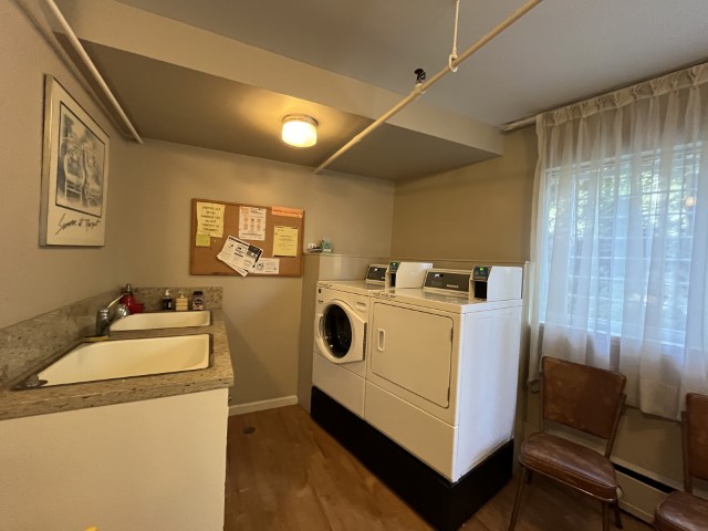 #904–1930 Marine Drive, West Vancouver BC V7V 1J8