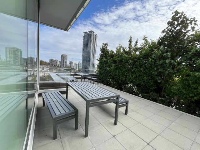 #4706 - 4650 Brentwood Blvd, Burnaby BC V5C 0M3
