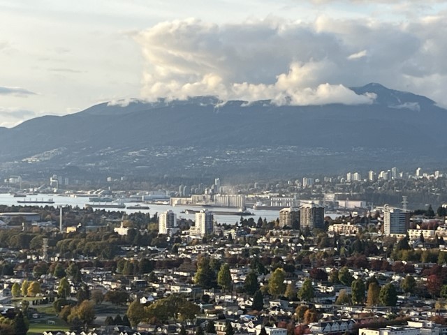 #4706 - 4650 Brentwood Blvd, Burnaby BC V5C 0M3