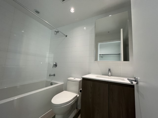 #4706 - 4650 Brentwood Blvd, Burnaby BC V5C 0M3