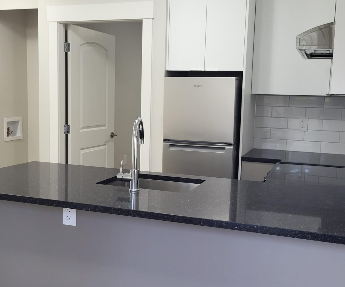 2609- Unit # 2 West 8th Ave., Vancouver, BC V6K 2B5
