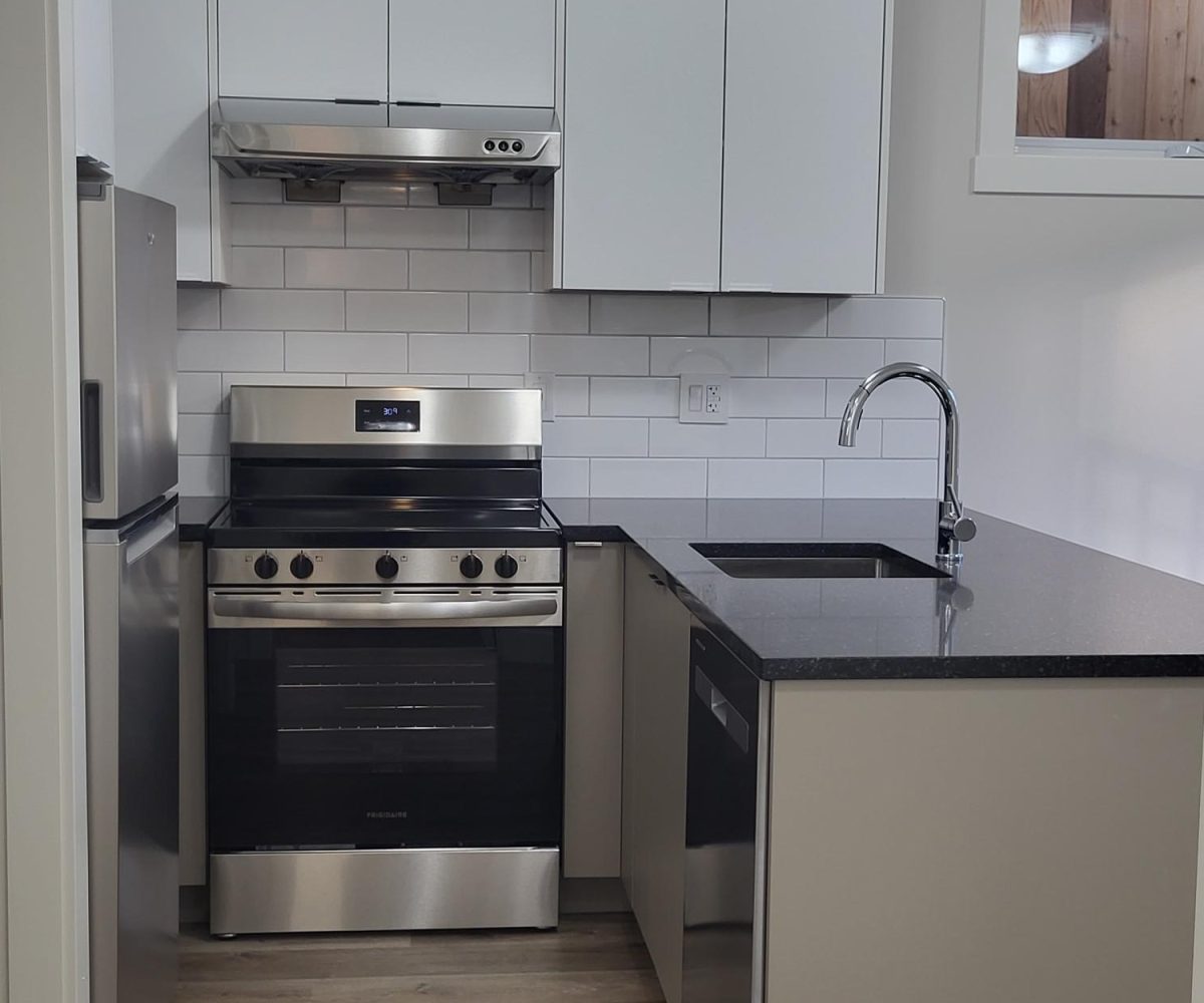2609- Unit # 2 West 8th Ave., Vancouver, BC V6K 2B5