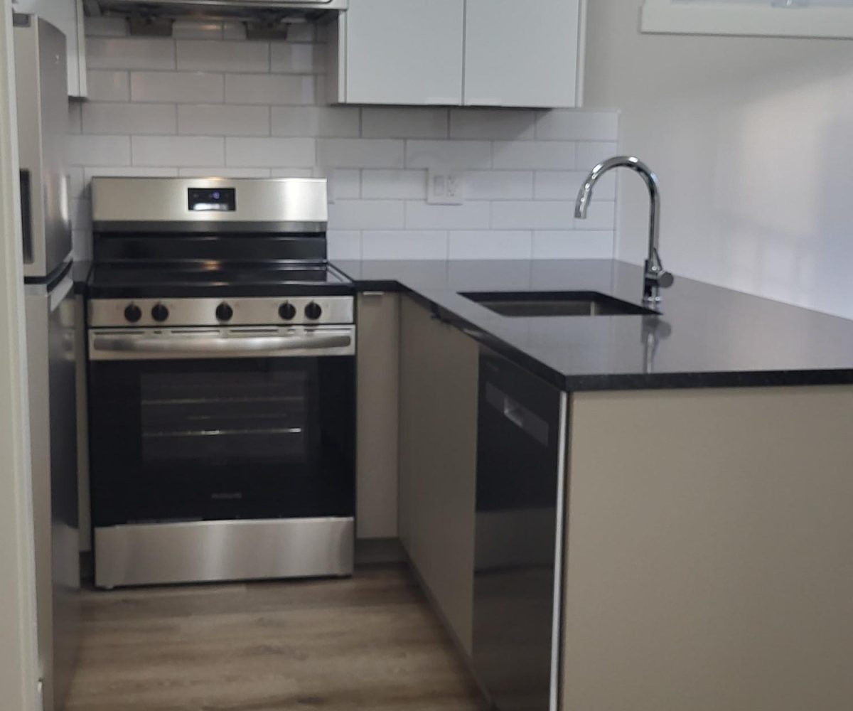 2609- Unit # 2 West 8th Ave., Vancouver, BC V6K 2B5