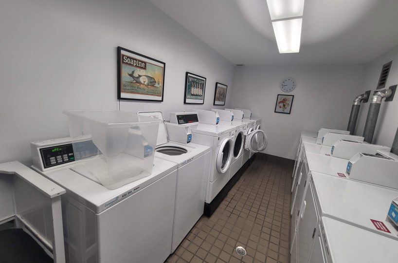 #603 – 1725 Pendrell Street, Vancouver, BC V6G 2X7