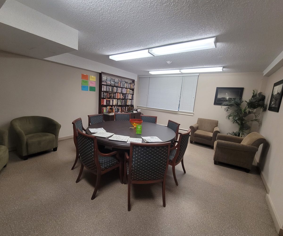 #603 – 1725 Pendrell Street, Vancouver, BC V6G 2X7