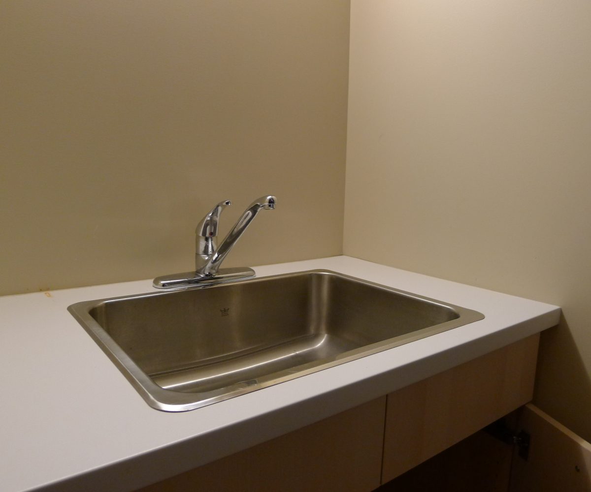 1633 Ralph Street, North Vancouver BC V7K 1V6