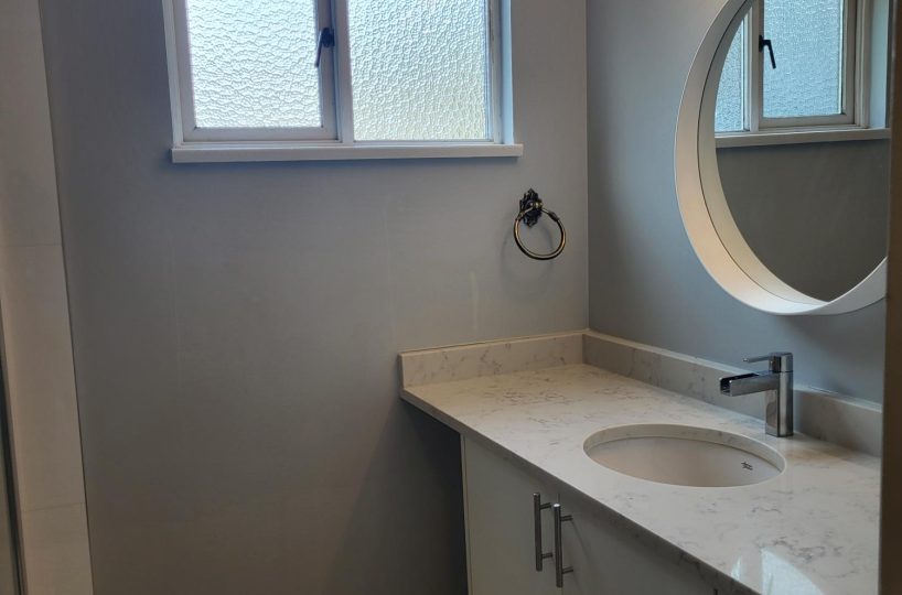 Upper level of 389 E. Braemar, North Vancouver, BC
