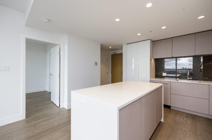 1502-1632 Lions Gate Lane, North Vancouver, BC