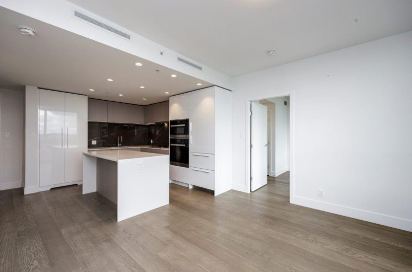 1502-1632 Lions Gate Lane, North Vancouver, BC