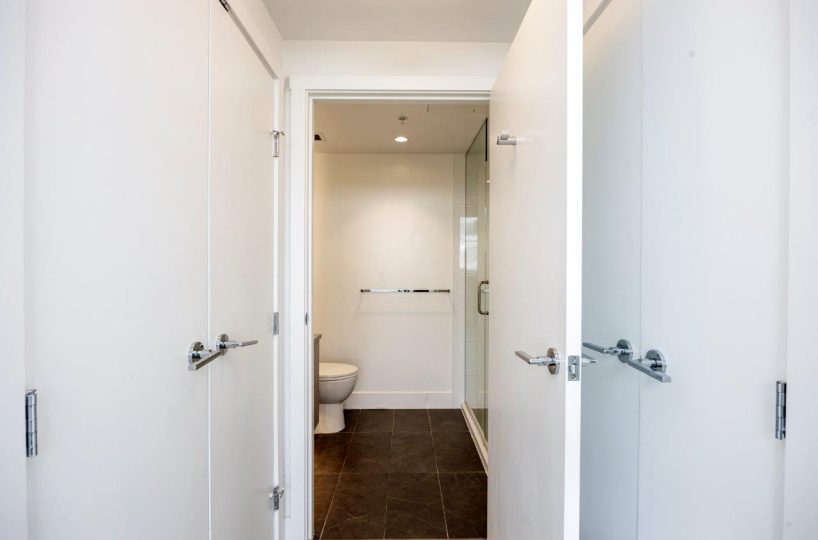 1502-1632 Lions Gate Lane, North Vancouver, BC