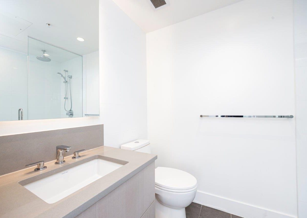 1502-1632 Lions Gate Lane, North Vancouver, BC