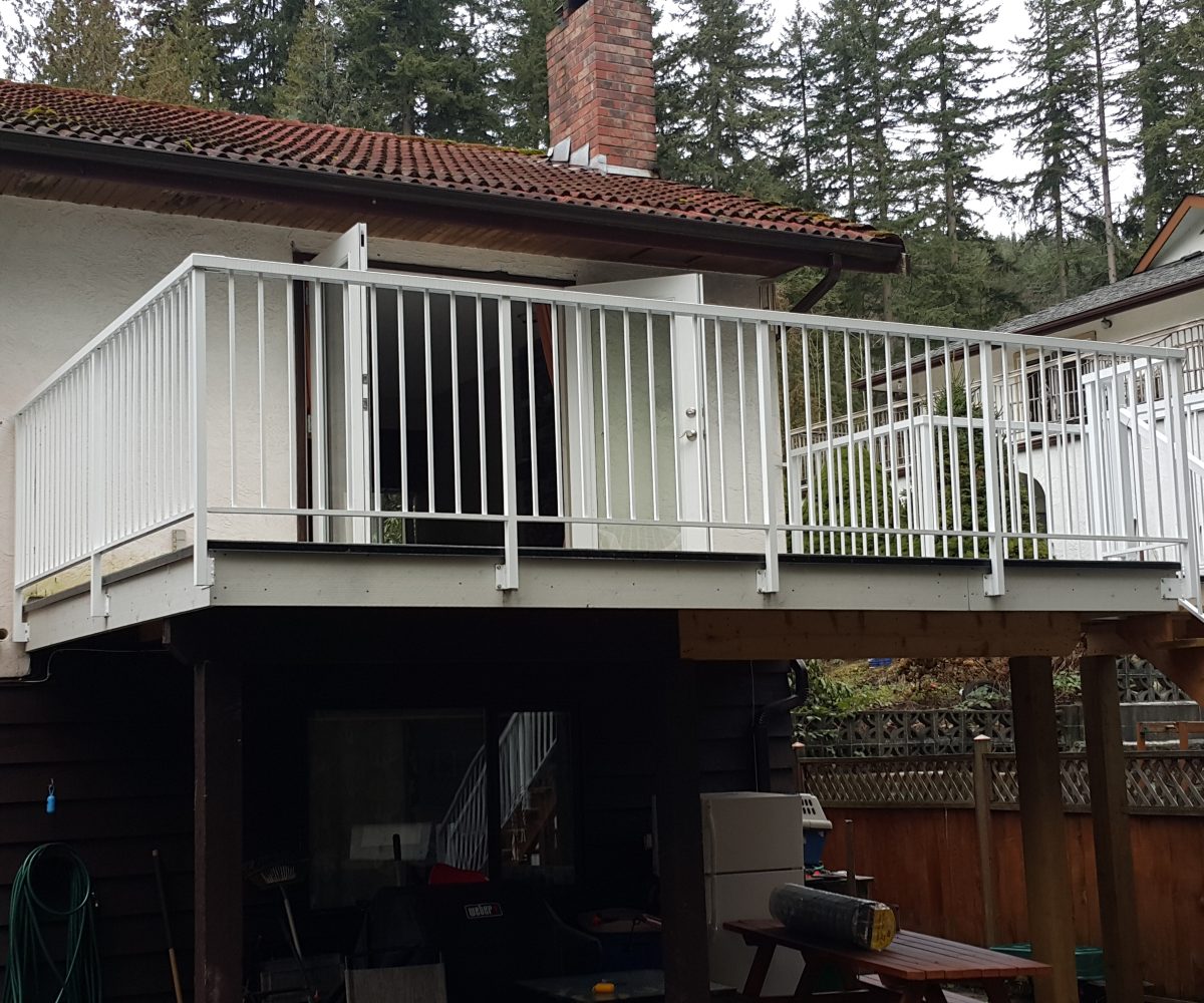 Upper level of 389 E. Braemar, North Vancouver, BC