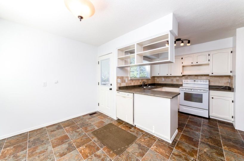 Upper level of 389 E. Braemar, North Vancouver, BC