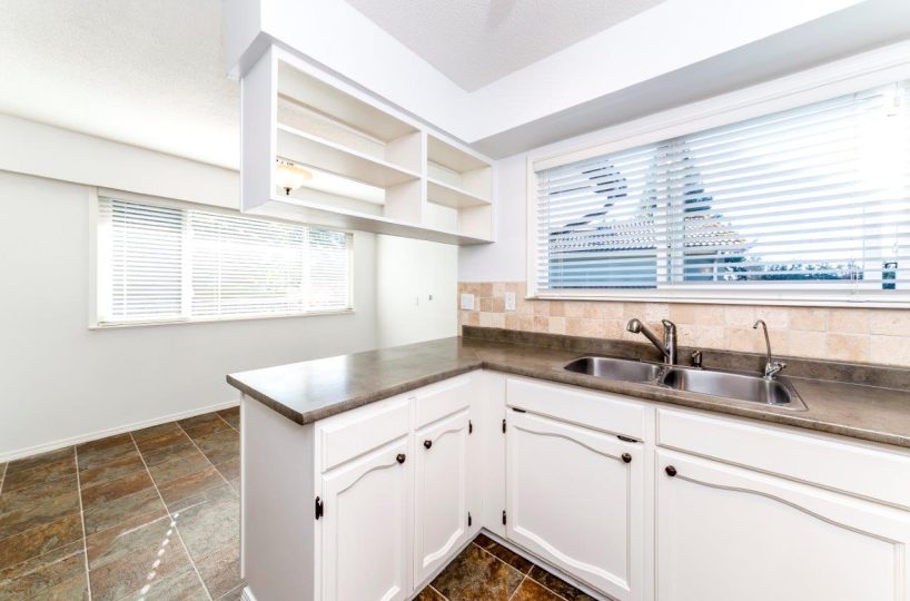 Upper level of 389 E. Braemar, North Vancouver, BC