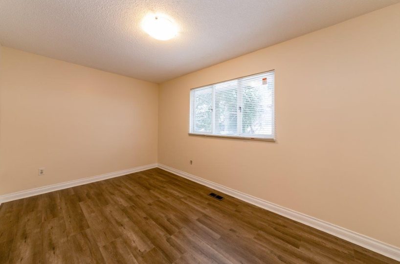 Upper level of 389 E. Braemar, North Vancouver, BC