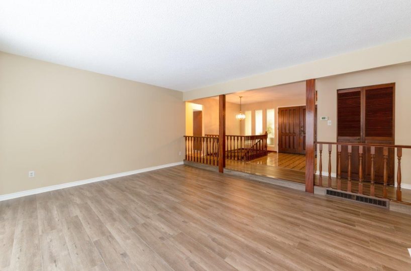 Upper level of 389 E. Braemar, North Vancouver, BC