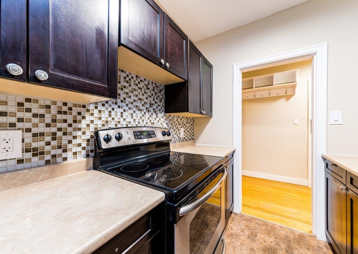 #10 - 1390 West 14th Ave, Vancouver BC V6H 1R1