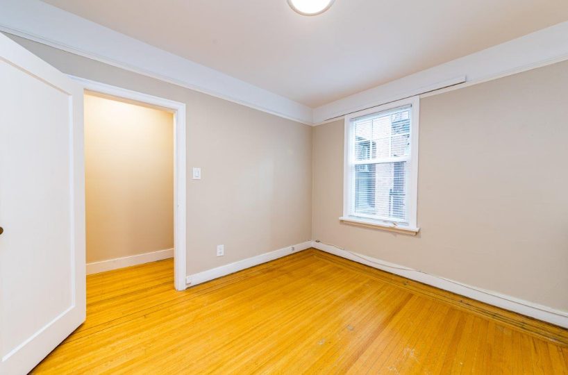 #10 - 1390 West 14th Ave, Vancouver BC V6H 1R1