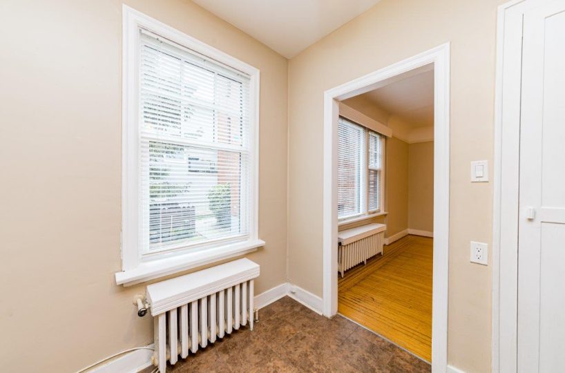 #10 - 1390 West 14th Ave, Vancouver BC V6H 1R1