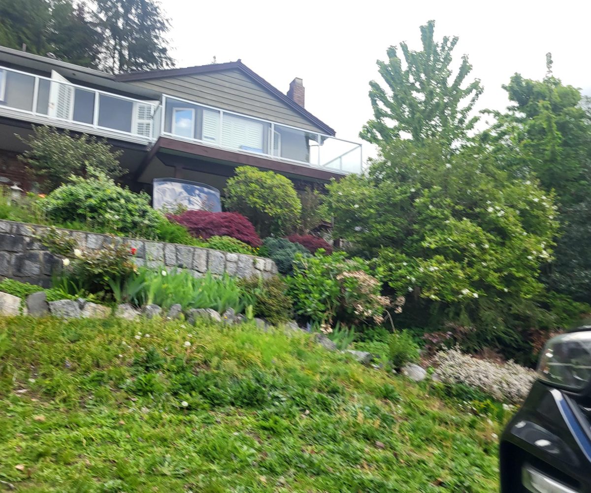 Garden Level 5070 Redonda Road, North Vancouver