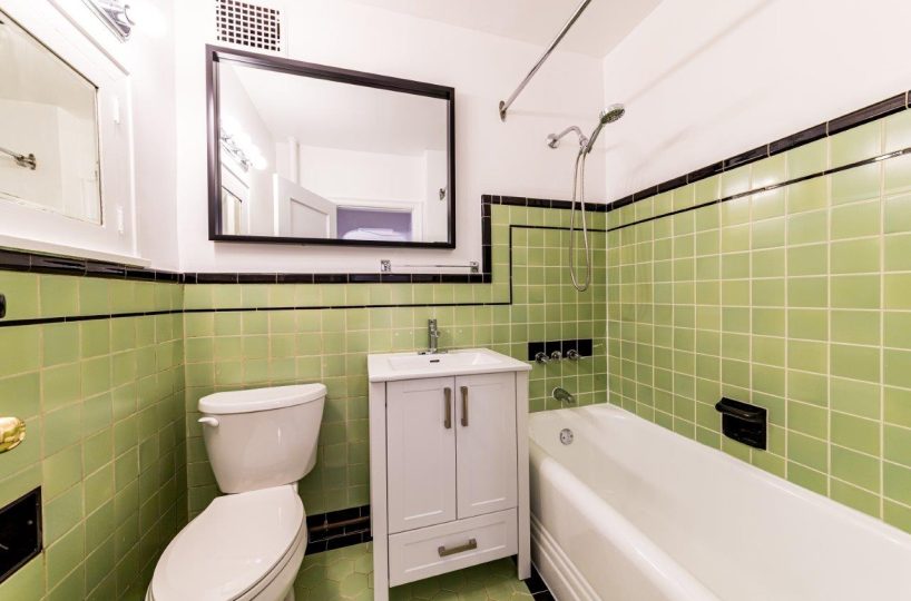 #16 - 1390 West 14th Ave, Vancouver BC V6H 1R1
