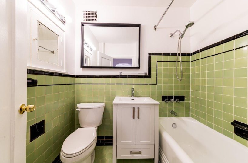 #16 - 1390 West 14th Ave, Vancouver BC V6H 1R1