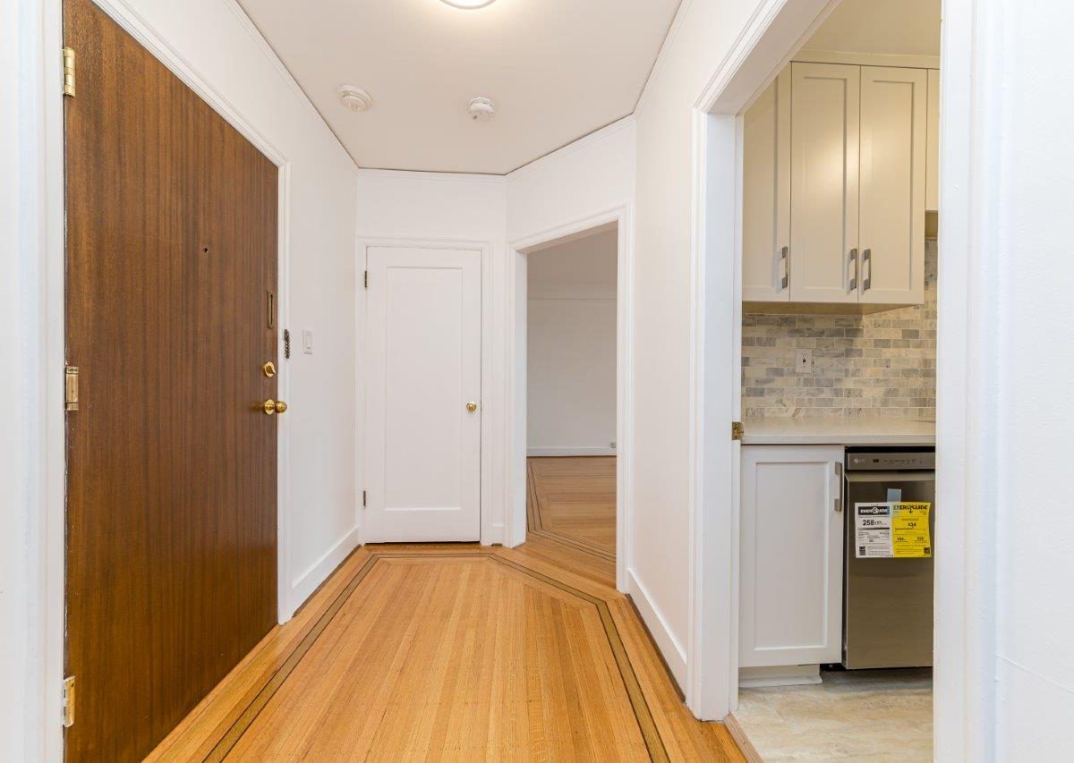 #16 - 1390 West 14th Ave, Vancouver BC V6H 1R1