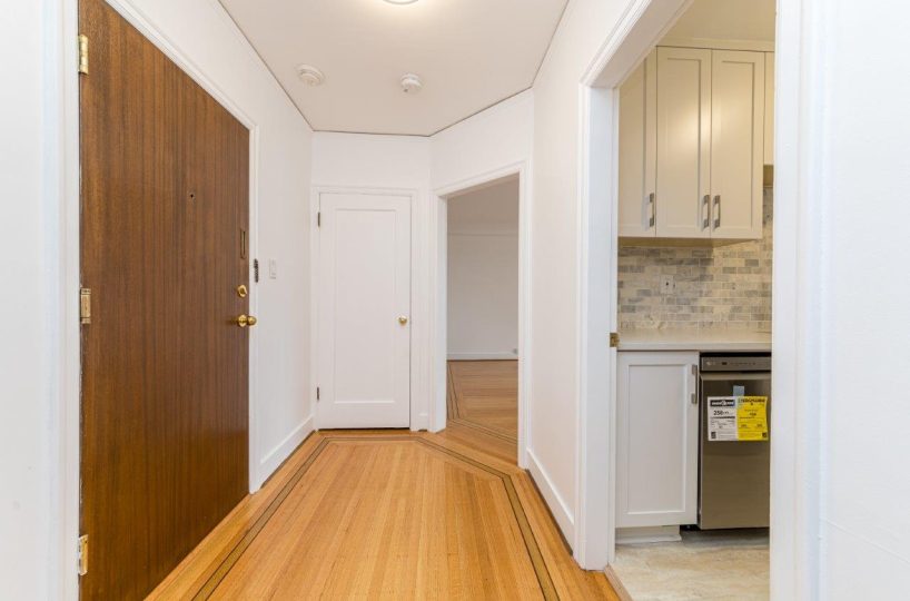 #16 - 1390 West 14th Ave, Vancouver BC V6H 1R1