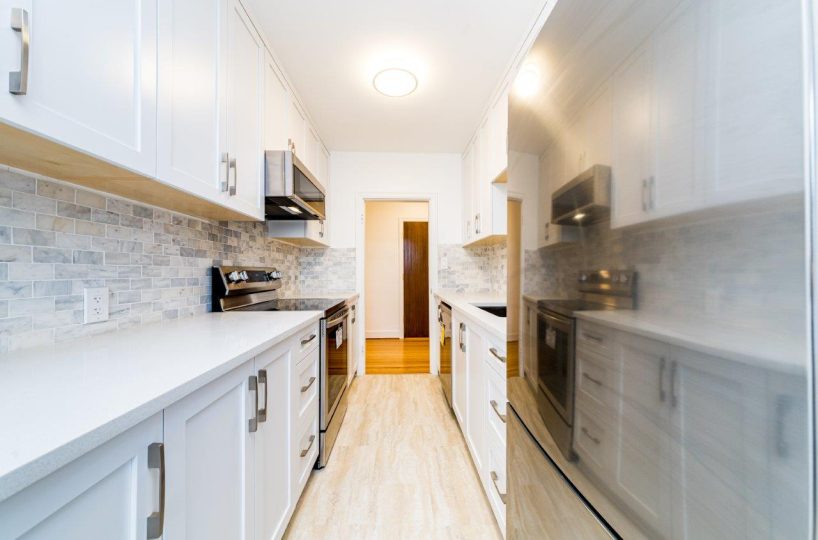 #16 - 1390 West 14th Ave, Vancouver BC V6H 1R1