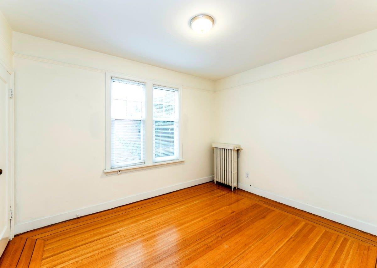 #14 - 1390 West 14th Ave, Vancouver BC V6H 1R1